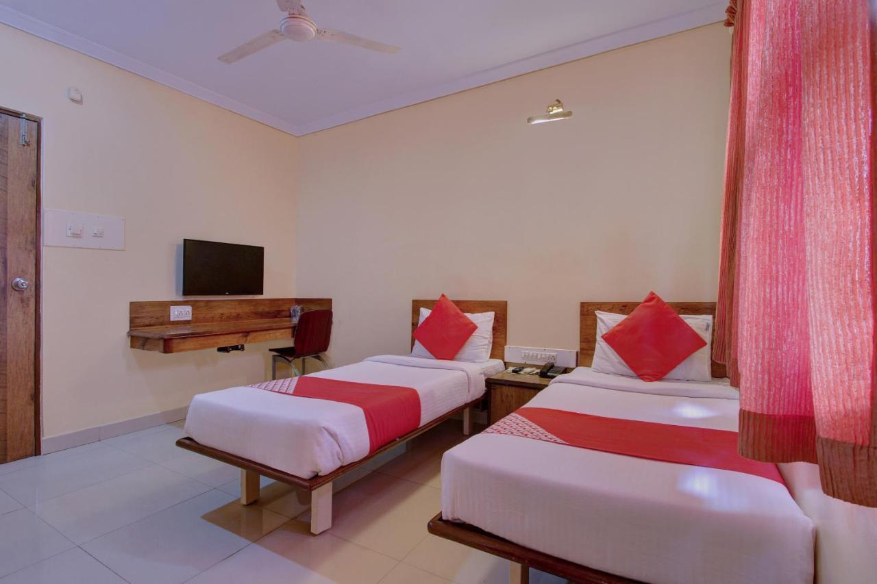 Shrusti Comfort Bangalore Bagian luar foto