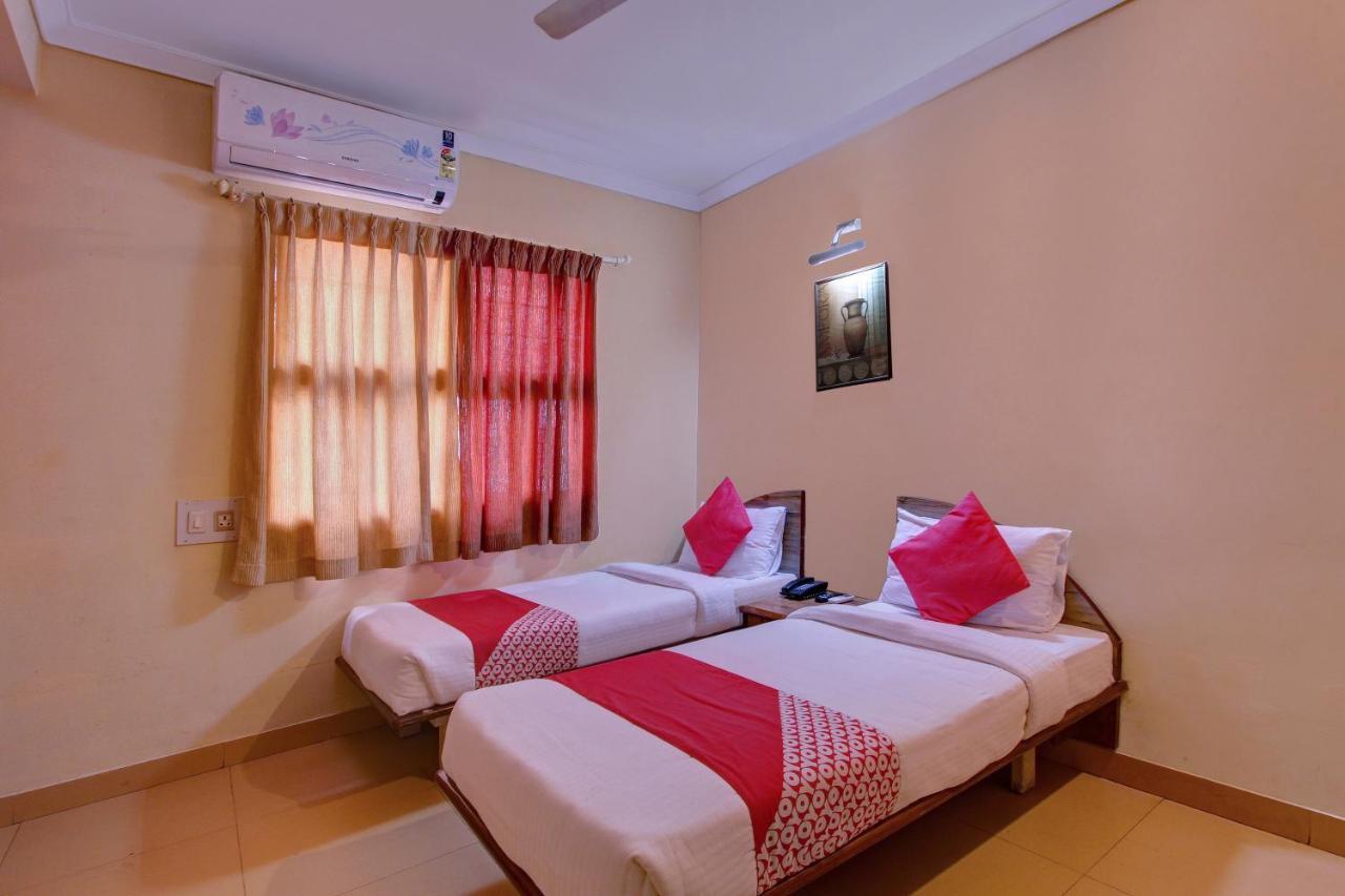 Shrusti Comfort Bangalore Bagian luar foto